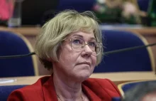 Barbara Nowak chciała zrezygnować z mandatu radnej, ale zmieniła zdanie
