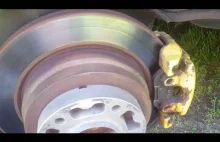 Jak zmienić amortyzator tylny BMW E93 Cabrio