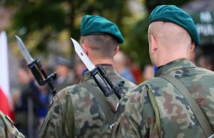 Co z podwyżkami o 20 procent dla żołnierzy i służb mundurowych w 2024 roku?