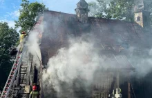 Pożar zabytkowego kościoła w Nowym Sączu. Spłonęło prezbiterium z XVII w.