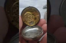 300 Letni złocony zegarek znaleziony w szafie dziadka