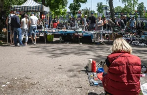 Wciągu ostatniej dekady z bazarów zniknęło blisko 20 tyś sprzedawców.