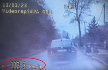 Wyprzedzanie na skrzyżowaniu i 112 km/h w terenie zabudowanym... | VIDEO