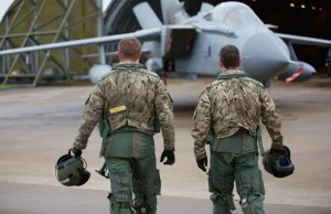 "Nie chcę tu bezużytecznych białych mężczyzn" rekrutucja brytyjskiego RAF