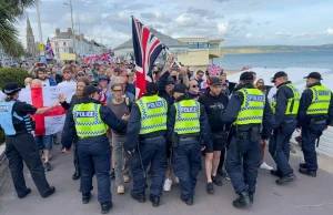 Potężna mobilizacja policji w UK przed zamieszkami