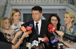 Petru: sprzedajmy Orlen i spółki energetyczne