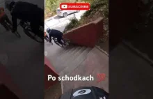 @tosiewypika Po schodkach #rower #motocykl