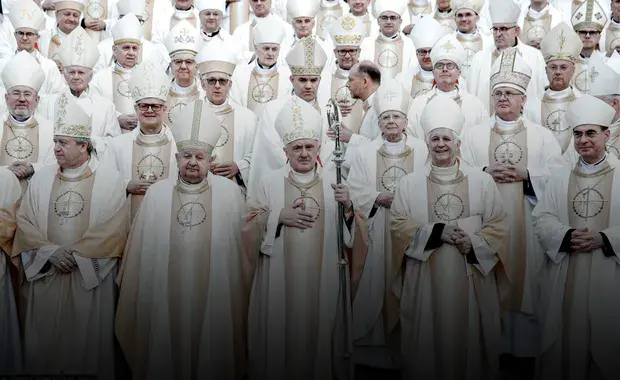 Tysiące hektarów, luksusowe hotele, kamienice, mieszkania. Polscy biskupi i mają