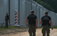 "Obrzucali polskie patrole". Incydenty na granicy z Białorusią