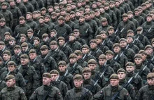 Polacy tłumnie chcą bronić ojczyzny. Rekrutacja do wojska przerosła oczekiwania