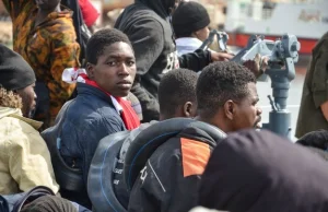 Brytyjczycy nie współpracują. Francja oskarża Londyn w sprawie migrantów