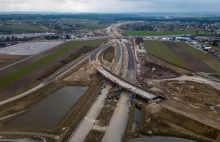 Postępują prace na budowie drogi ekspresowej S6 – Obwodnicy Metropolitarnej Trój