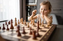 Dlaczego warto nauczyć dziecko grać w szachy?
