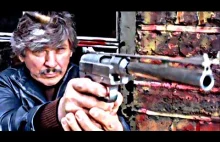 Paul Kersey (Charles Bronson) zabija złoczyńców w każdym filmie Deathwish