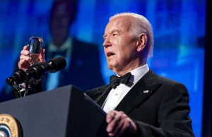 Biden kpi z Trumpa. "Startuję przeciwko 6