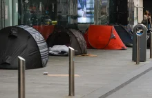 Irlandię zalewa fala bezdomnych. Nie stać ich na mieszkania, więc żyją na ulicy