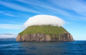 Najmniejsza z Wysp Owczych ma własną chmurę - National Geographic