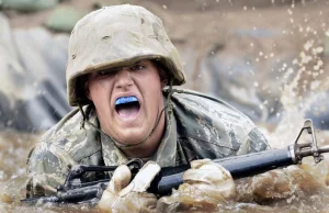 Hiszpańscy żołnierze zmieniają płeć, przez przywileje dla kobiet w armii