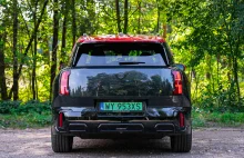 Poznajcie elektryczne Mini Countryman SE ALL4. To ten najmocniejszy elektryk