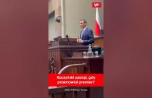 Kaczyński ZASNĄŁ, gdy przemawiał premier Morawiecki