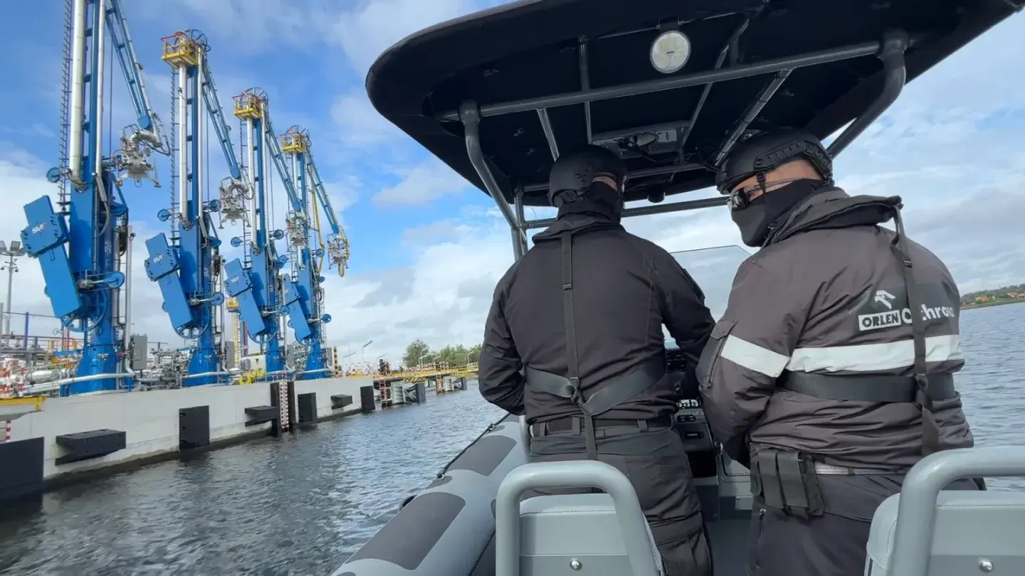 Powstaje wodny oddział ochrony Orlenu. Dla ochrony kluczowych instalacji