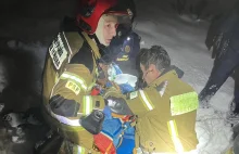 Funkcjonariusze SOK uratowali z pożaru mężczyznę