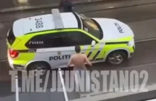 Pan imigrant z nożem vs pan policjant z samochodem Norwegia