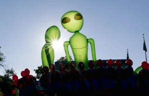 Jak Pentagon badał UFO, czyli paranormalny Disneyland za 22 miliony dolarów