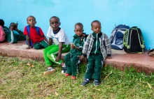 Dzieci w Nigerii nie chodzą do szkoły