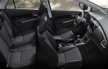 Kompaktowy SUV japońskiej marki za 103 900 zł. Hybryda w cenie