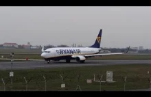 Boeing 737-8 Poznań - Dublin start lotnisko Ławica