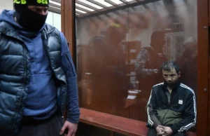 Fryzjer, robotnik, dwóch bezrobotnych. Sprawcy zamachu pod Moskwą przyznają się
