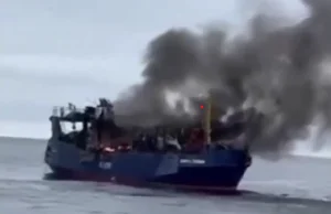 Rosjanie na Bałtyku zatopili własny trwaler (WIDEO)