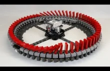 Nieskończony pierścień domino z LEGO Technic i Mindstorms