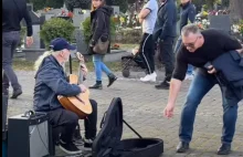 Metallica na śląskim cmentarzu! Zagrał "Nothing Else Matters" - WIDEO