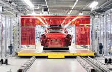 Jak od zera wygląda proces produkcyjny samochodów Porsche 911