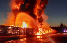 Ponad 200 strażaków przez ponad 19 godzin zmagało się z pożarem składowiska odpa