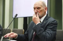 Macierewicz: Zawiadamiamy prokuraturę ws. zamachu na Lecha Kaczyńskiego