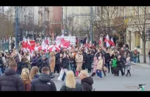 Dzisiejszy przemarsz w obronie polskich szkół na Litwie