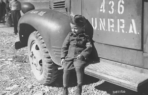 Rok 1945: jak upadały imperia?