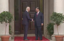 USA. Prezydent Joe Biden spotkał się z Xi Jinpingiem - Polsat News