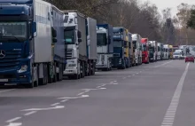 Protest przewoźników na granicy. KE ostrzega Polskę