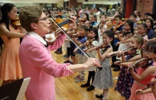 91-letnia skrzypaczka i jej zamiłowanie do nauczania muzyki. Kiedy emerytura?