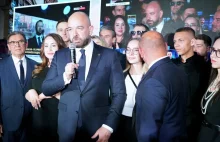 Tak dorabiają samorządowcy w radach nadzorczych. Na górze listy Jacek Sutryk