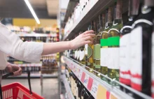 Polacy przeciwni ograniczeniom w sprzedaży alkoholu