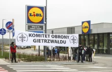 Mieszkańcy wyszli na ulice. Protest przeciwko planom Lidla
