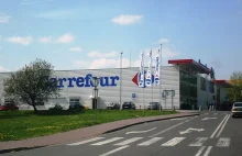 Zwolnienia grupowe w Carrefour Polska. Pracodawca zignorował związkowców