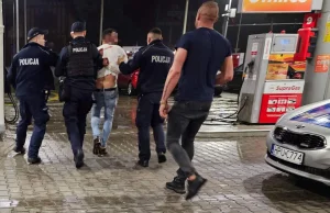 Zrzucił policjantowi czapkę. Mocno tego pożałował