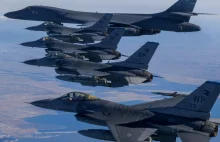 Holandia dostarczy Ukrainie myśliwce F-16. To nie jedyna taka pomoc