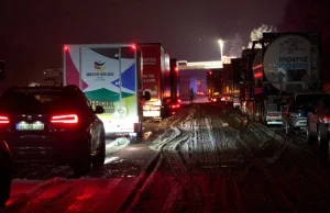 Koszmar na niemieckich autostradach. Utknęły tysiące kierowców